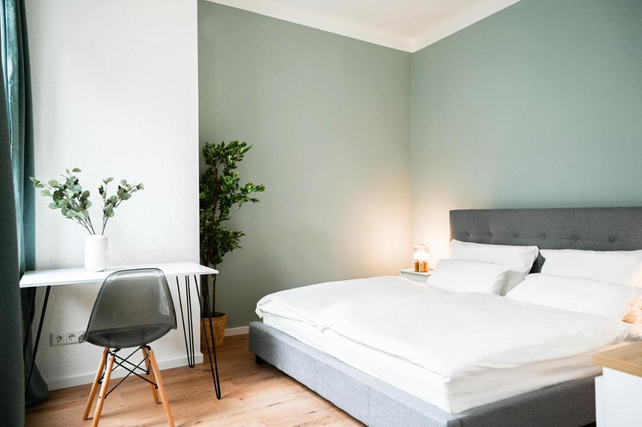 50Qm Apartment In Krefeld Zentral Gelegen Mit Hohen Decken - Beuys Apartments - Krefeld Exteriör bild